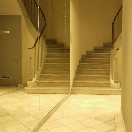 Tony Allard Appartement *